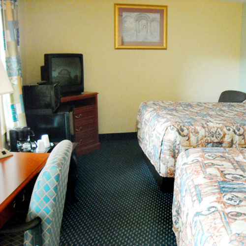 Whispering Pines Motel - آشفيل الغرفة الصورة